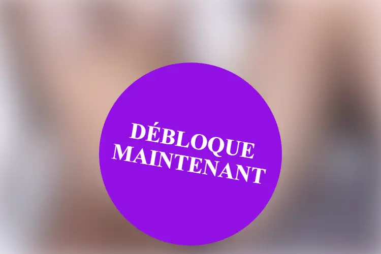 Lire la suite à propos de l’article Une Jeune Coquine Montre Sa Foufoune